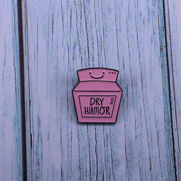 1 LEFT‼️ Dry Humour Enamel Pin Punny Metal Badge Funny Joke Gift Brooch - Picture 2 of 5